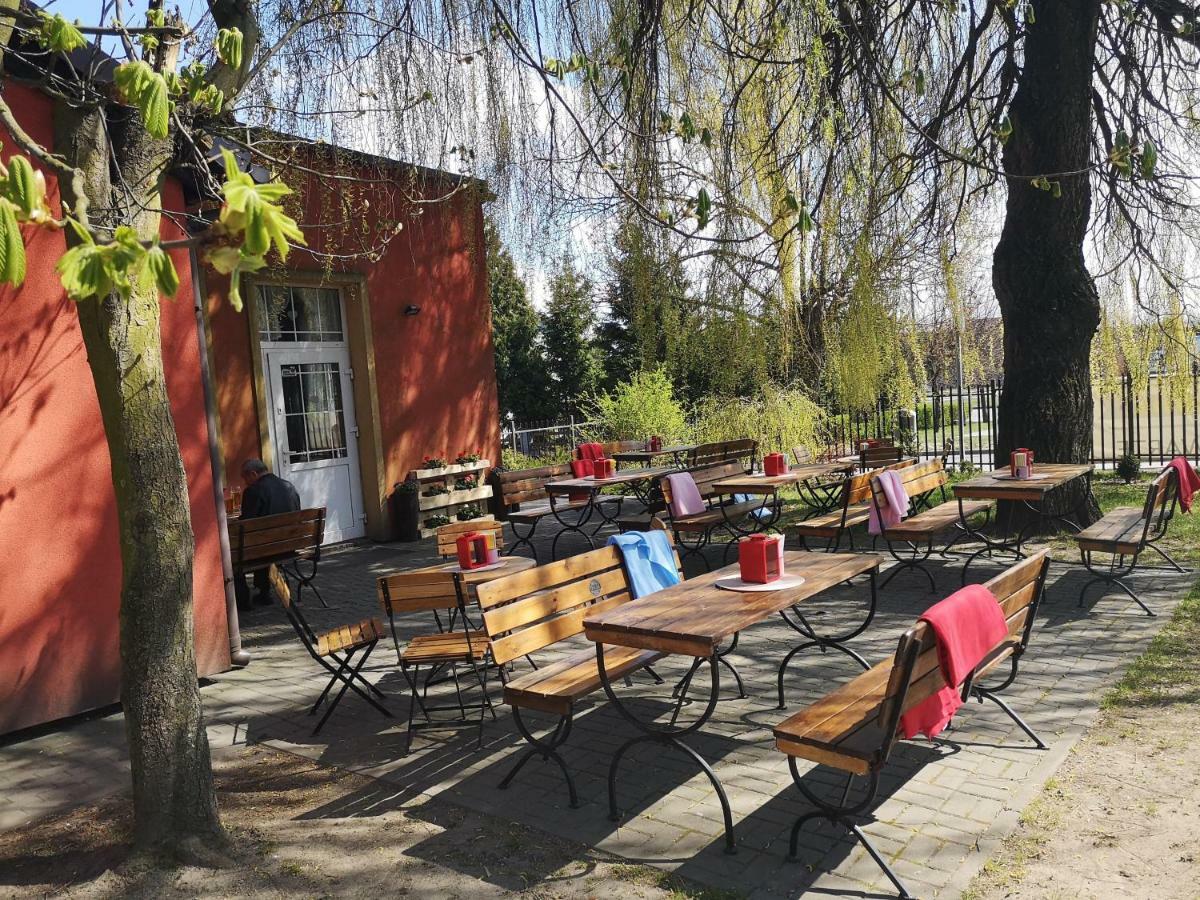 Hotel Gryf Kościerzyna Exterior foto